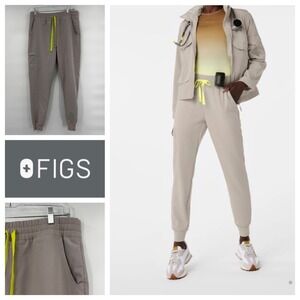 FIGS Technical Collection Women's‎ Jogger Scrub Pants Tan Size M Style W20SW2028